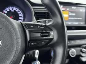 Kia Rio (2018) thumbnail 8
