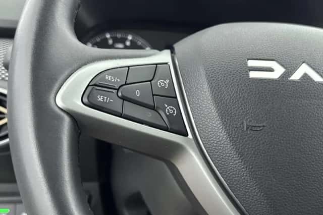 Dacia Sandero Stepway (2024) thumbnail 6
