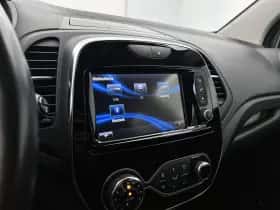 Renault Captur (2018) thumbnail 17