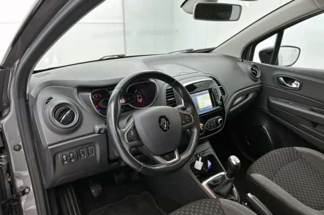Renault Captur (2018) thumbnail 19