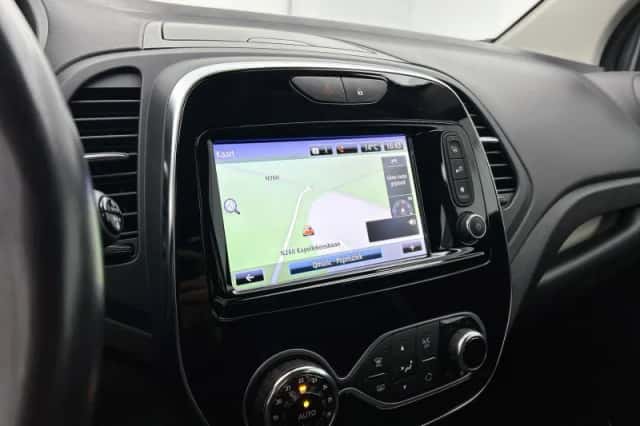 Renault Captur (2018) thumbnail 29