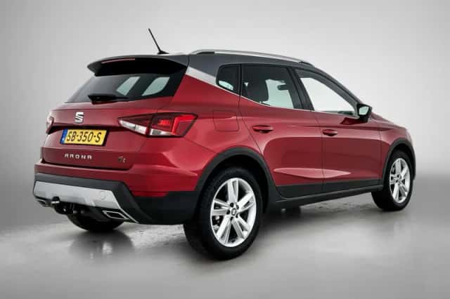 SEAT Arona (2018) thumbnail 4