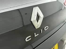 Renault Clio (2023) thumbnail 22