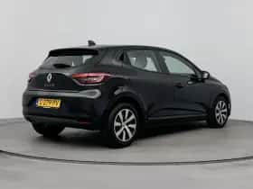 Renault Clio (2023) thumbnail 4