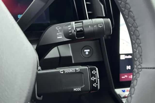 Renault Mégane E-Tech (2025) thumbnail 13