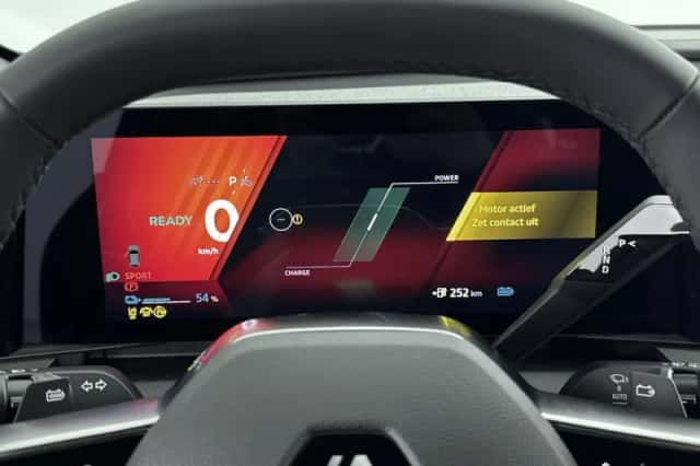 Renault Mégane E-Tech (2025) thumbnail 15