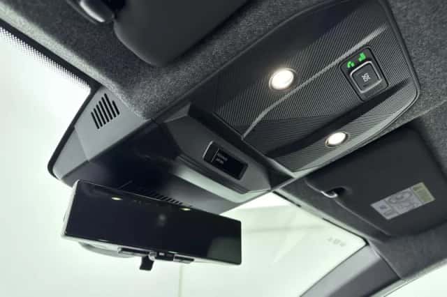 Renault Mégane E-Tech (2025) thumbnail 19