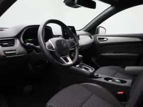 Renault Arkana (2024) thumbnail 28