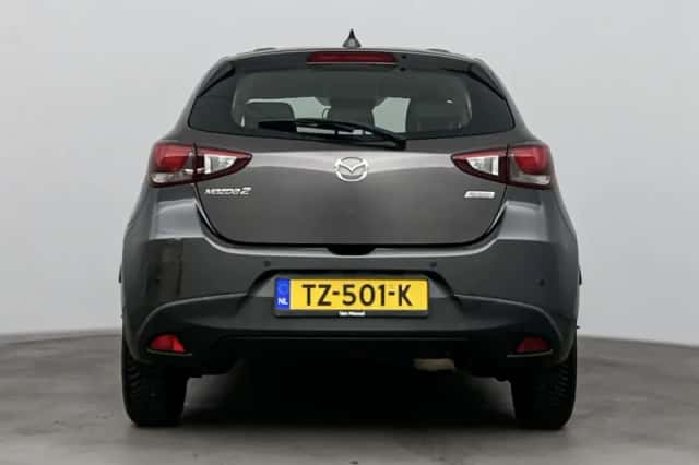 Mazda 2 (2018) thumbnail 3