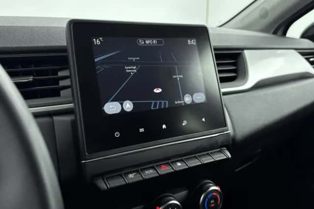 Renault Captur (2023) thumbnail 9