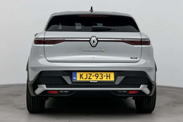 Renault Mégane E-Tech (2026) thumbnail 3