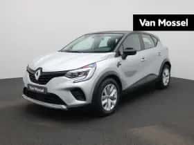 Renault Captur (2022) thumbnail 1