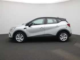 Renault Captur (2022) thumbnail 4