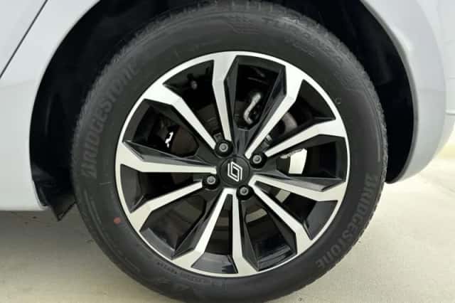 Renault Clio (2025) thumbnail 12