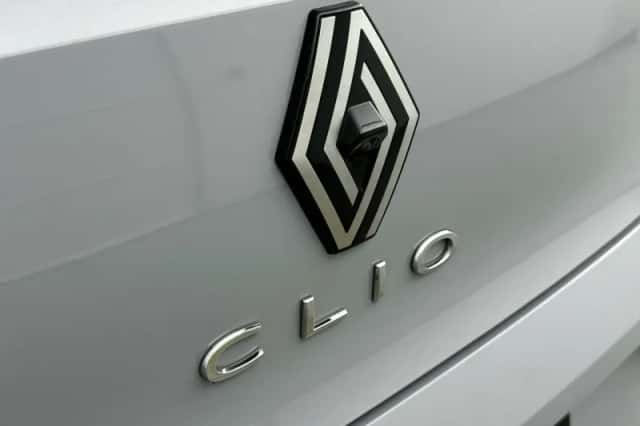 Renault Clio (2025) thumbnail 15