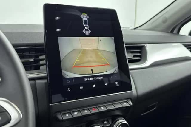 Renault Captur (2023) thumbnail 11