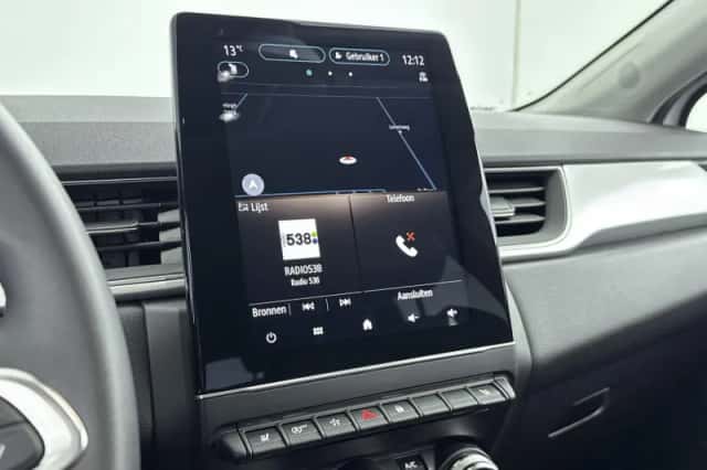 Renault Captur (2023) thumbnail 15