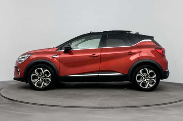 Renault Captur (2020) thumbnail 2