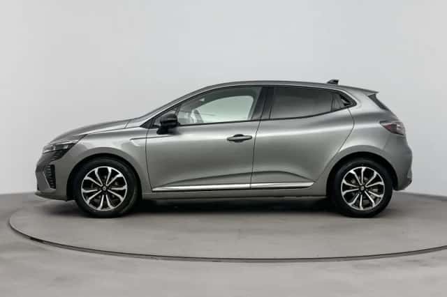 Renault Clio (2025) thumbnail 2
