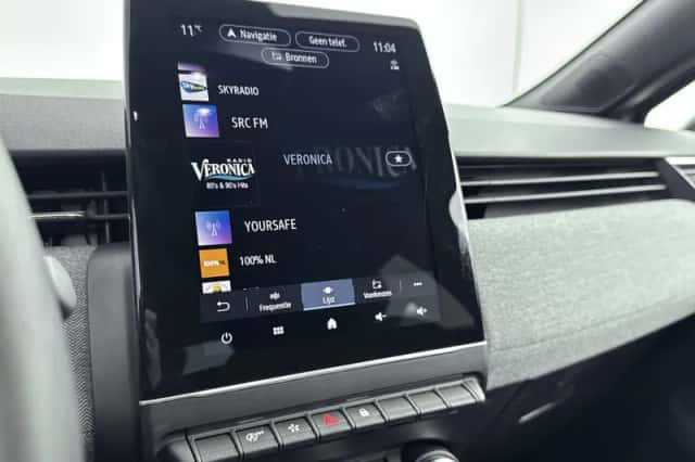 Renault Clio (2025) thumbnail 7