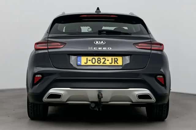 Kia XCeed (2020) thumbnail 3