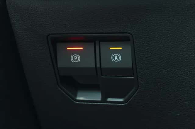 Renault Mégane E-Tech (2025) thumbnail 34