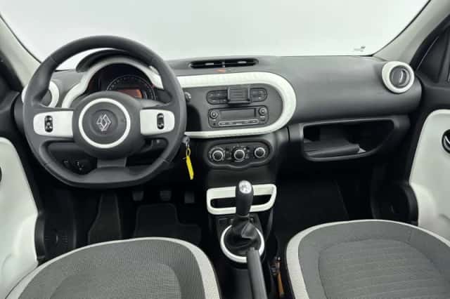 Renault Twingo (2016) thumbnail 21