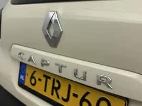 Renault Captur (2014) thumbnail 21