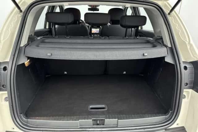 Renault Captur (2014) thumbnail 23
