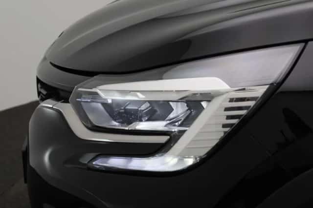 Renault Captur (2022) thumbnail 12