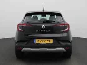 Renault Captur (2022) thumbnail 5