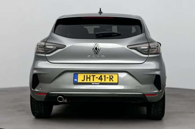 Renault Clio (2025) thumbnail 3