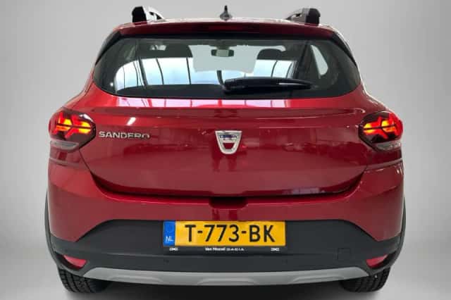 Dacia Sandero (2022) thumbnail 3