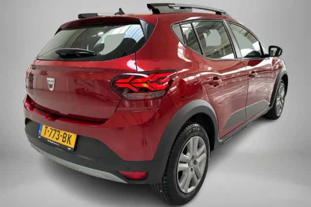 Dacia Sandero (2022) thumbnail 4