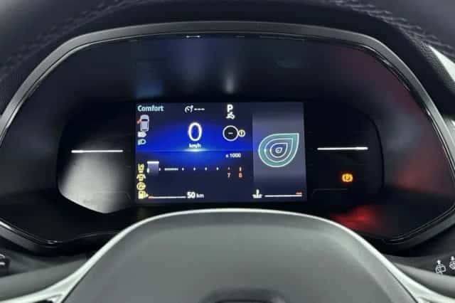 Renault Captur (2025) thumbnail 8