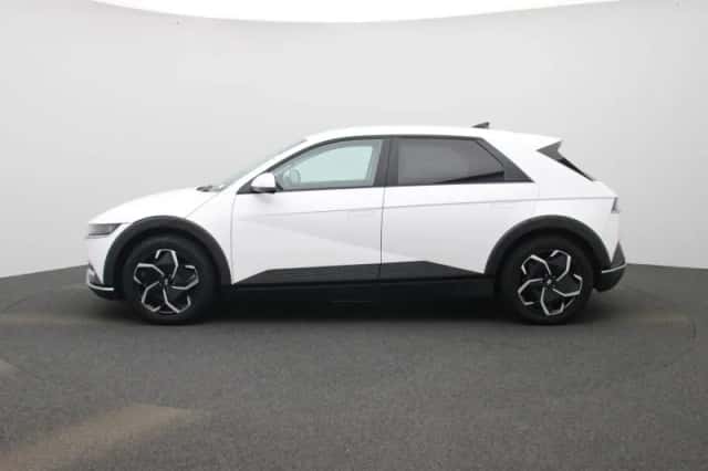 Hyundai Ioniq 5 (2024) thumbnail 4