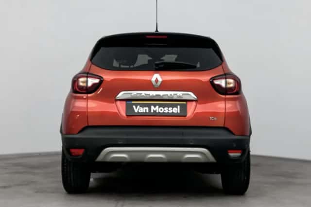 Renault Captur (2017) thumbnail 3