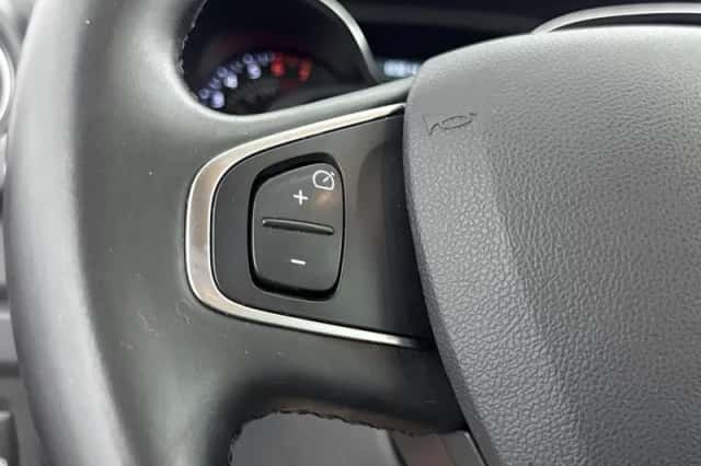 Renault Captur (2017) thumbnail 6