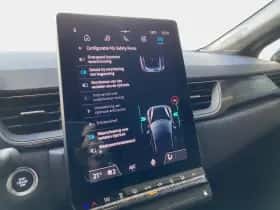Renault Captur (2024) thumbnail 18