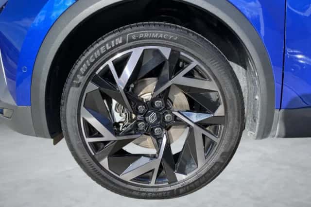 Renault Captur (2024) thumbnail 7