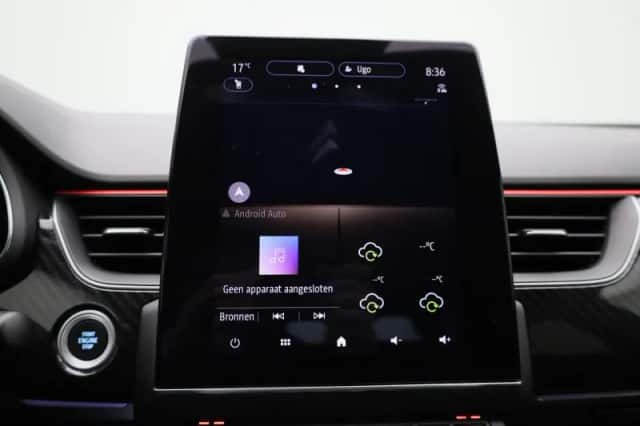Renault Arkana (2022) thumbnail 17