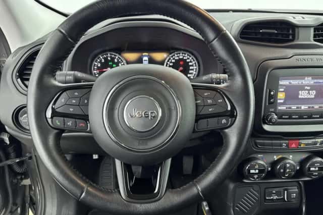 Jeep Renegade (2017) thumbnail 20