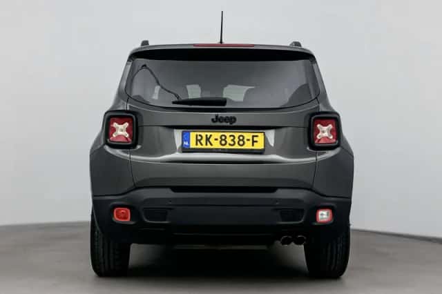 Jeep Renegade (2017) thumbnail 3