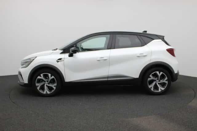 Renault Captur (2022) thumbnail 4