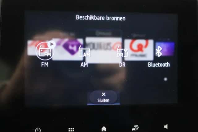 Renault Captur (2020) thumbnail 11
