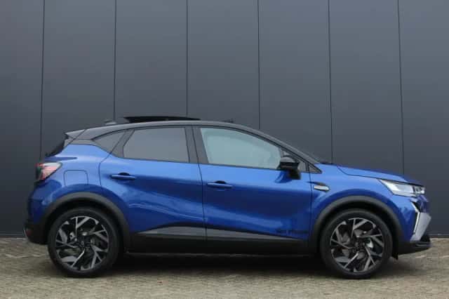 Renault Captur (2025) thumbnail 4