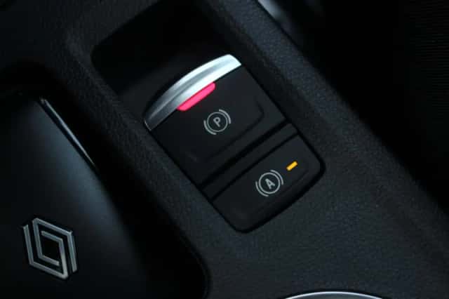 Renault Captur (2025) thumbnail 32