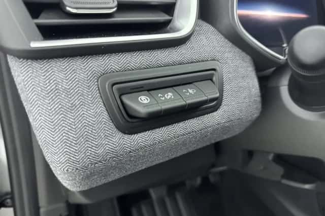 Renault Clio (2025) thumbnail 17
