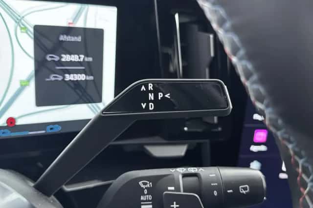 Renault Austral (2024) thumbnail 25