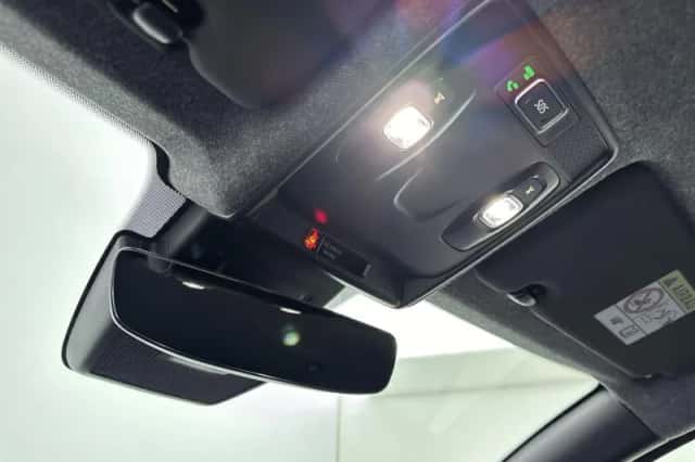 Renault Clio (2024) thumbnail 19